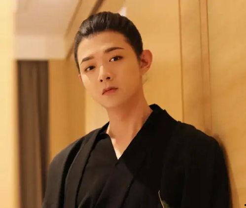 娱乐圈吃瓜三大要素,绯闻、撕逼、选秀，揭秘明星幕后真相